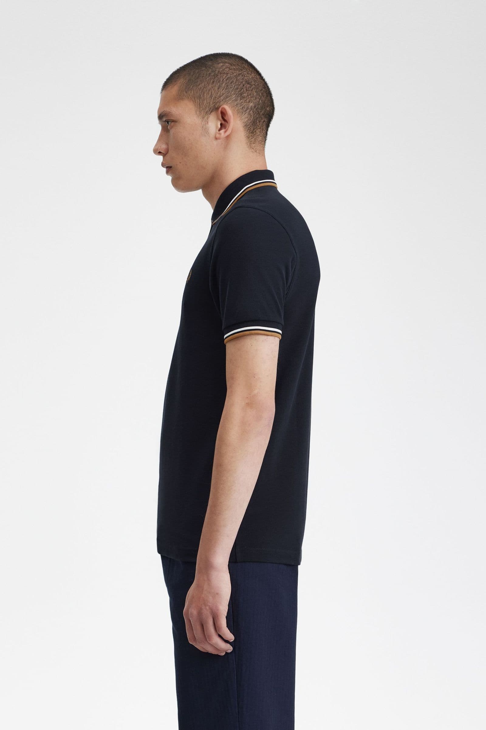 Twin tipped shirt