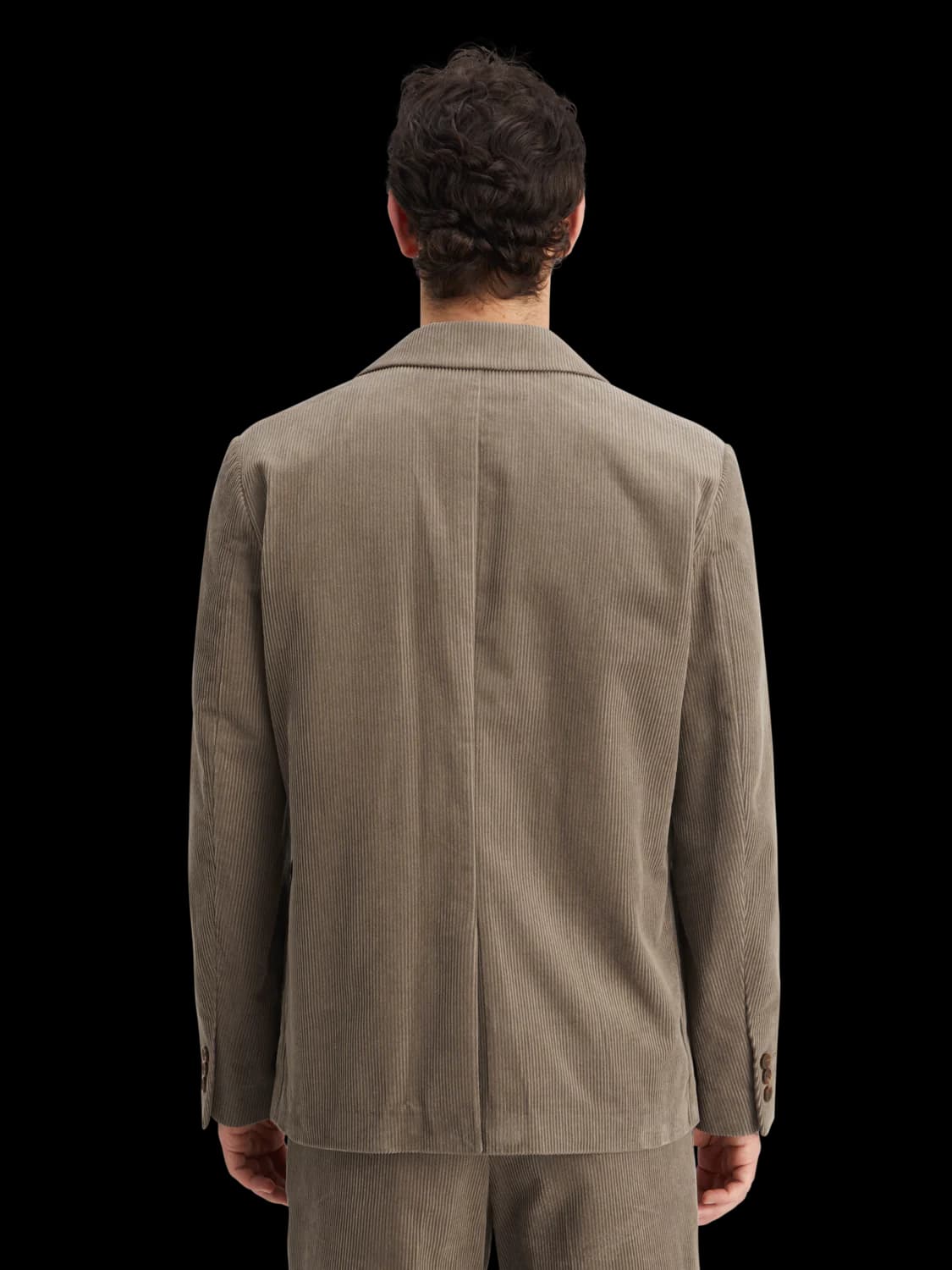 Unconstructed relaxed blazer