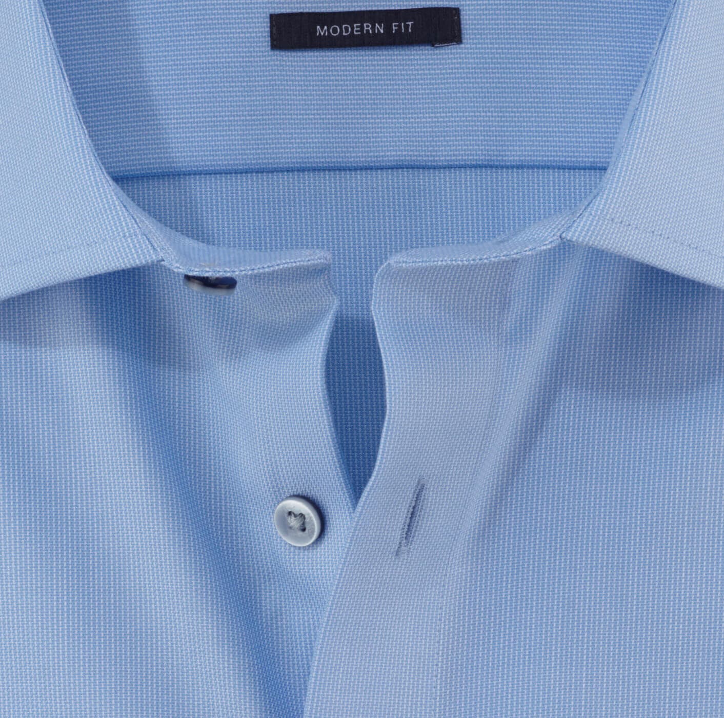 Modern fit non iron