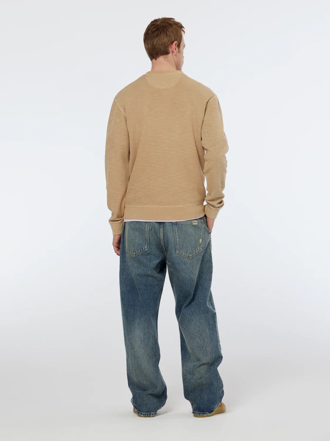 Garment dye structured