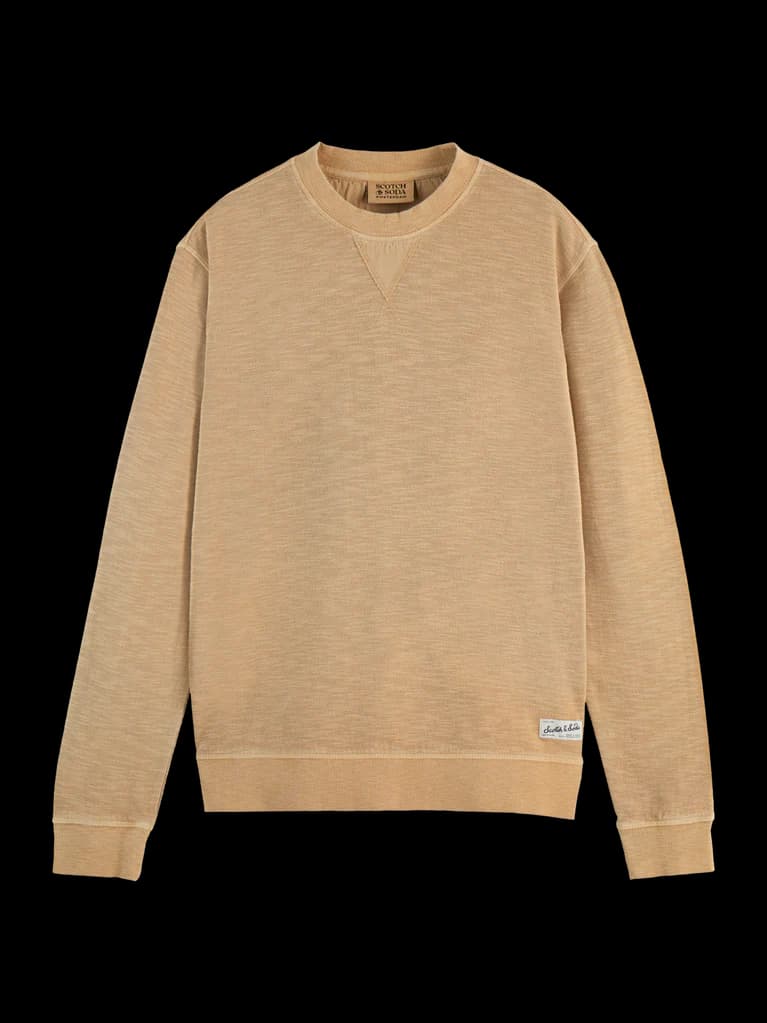 Garment dye structured