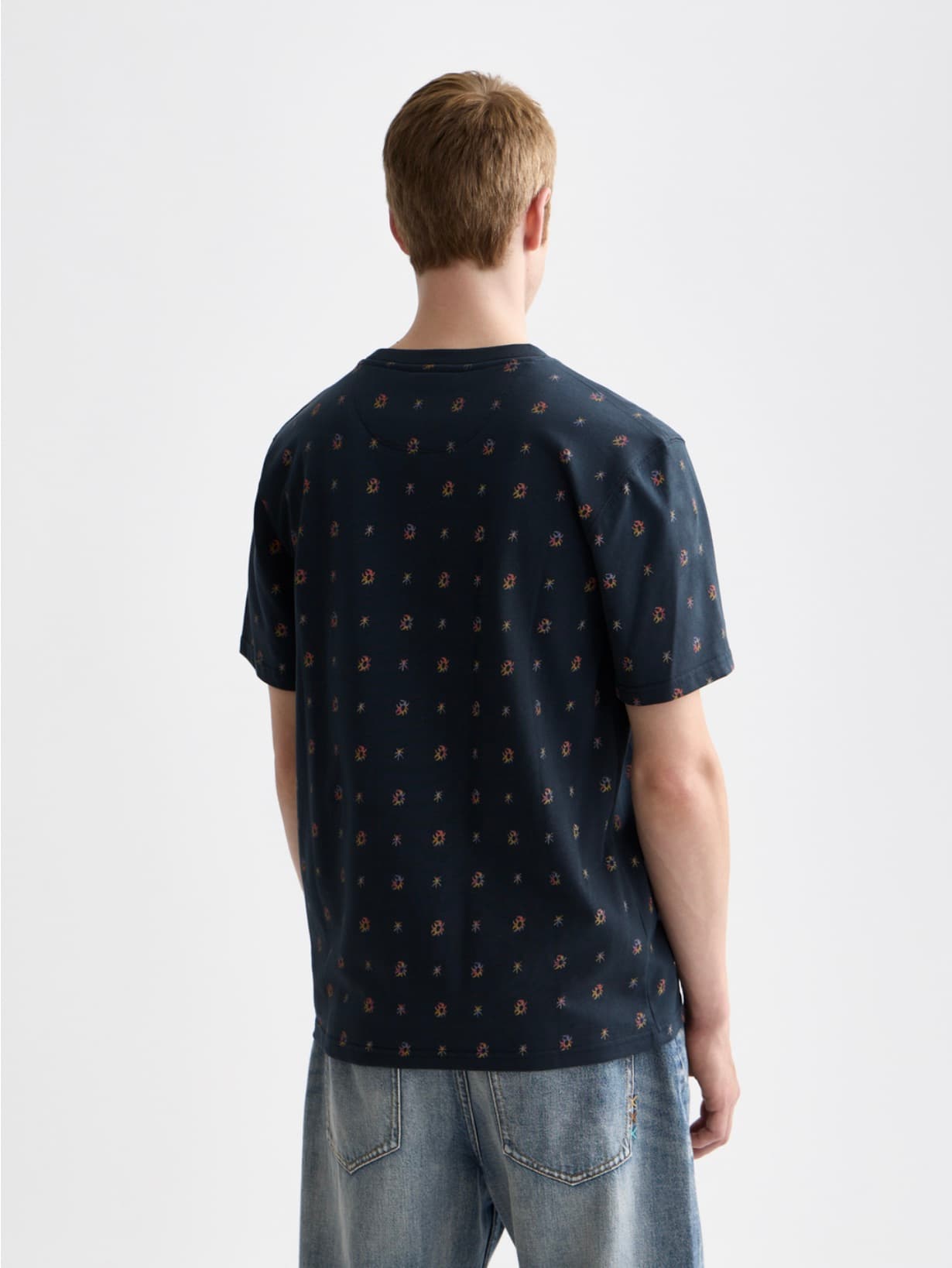 Micro printed tee
