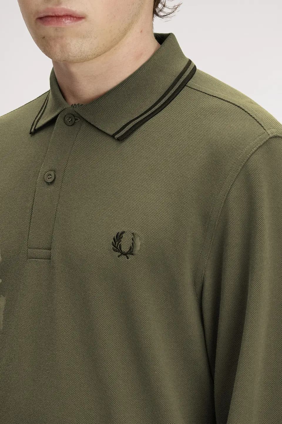 The Fred Perry Shirt – M3636