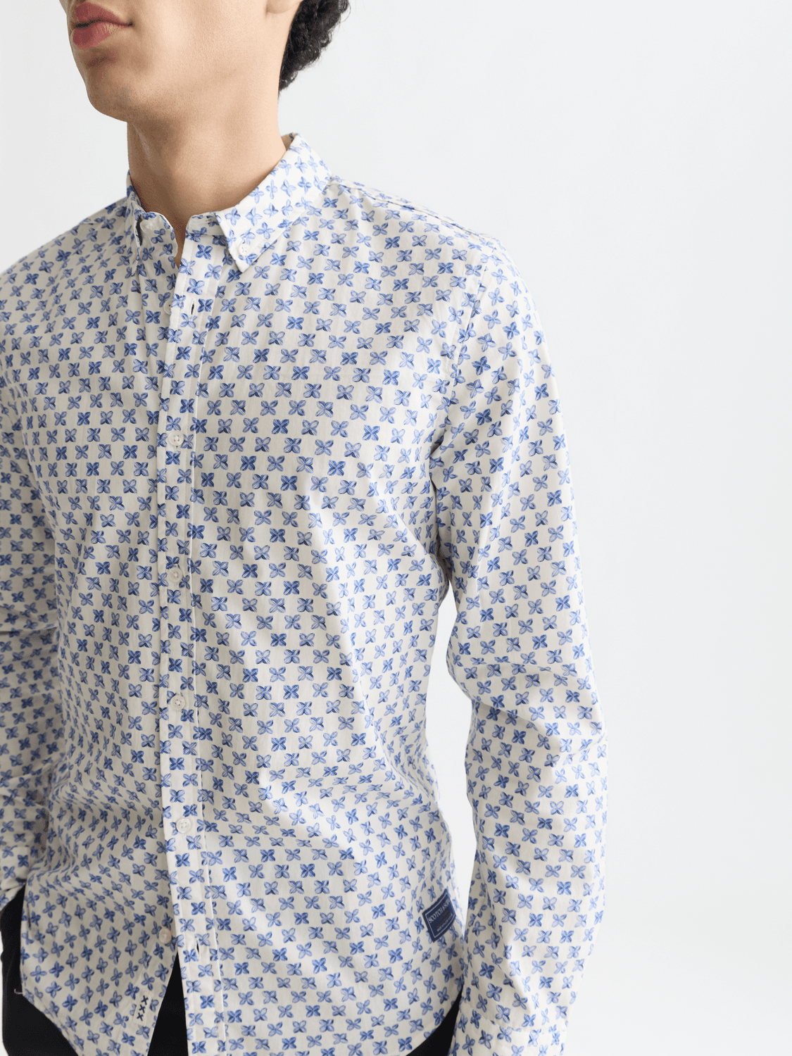 MICRO-PRINTED SLIM-FIT SHIRT
