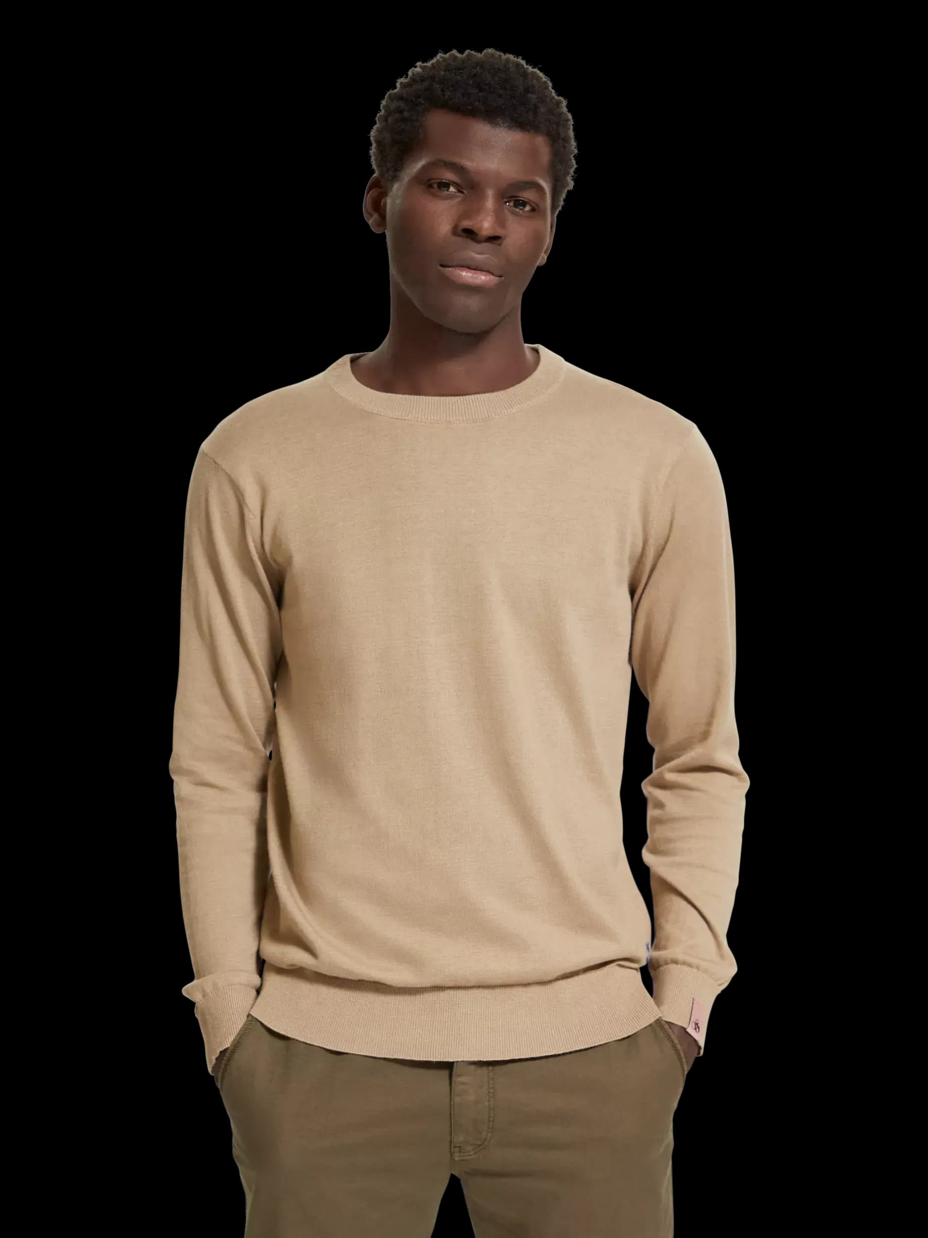 Linen blend c-neck