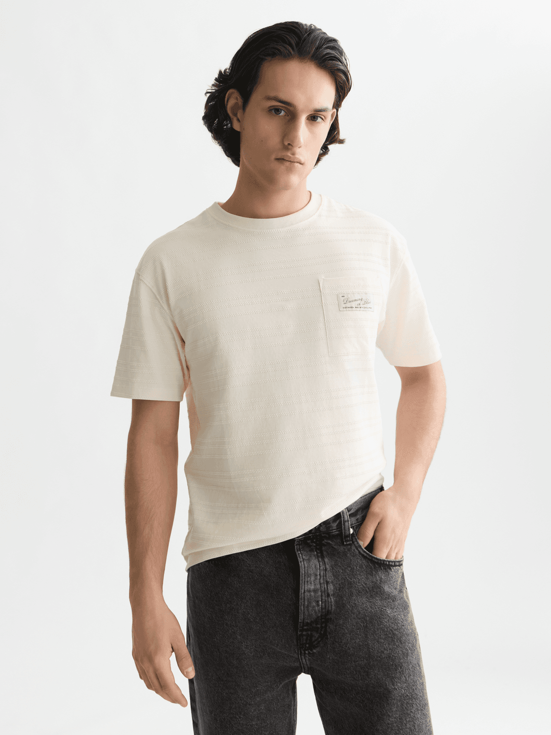 TEXTURED JACQUARD RELAXED-FIT T-SHIRT