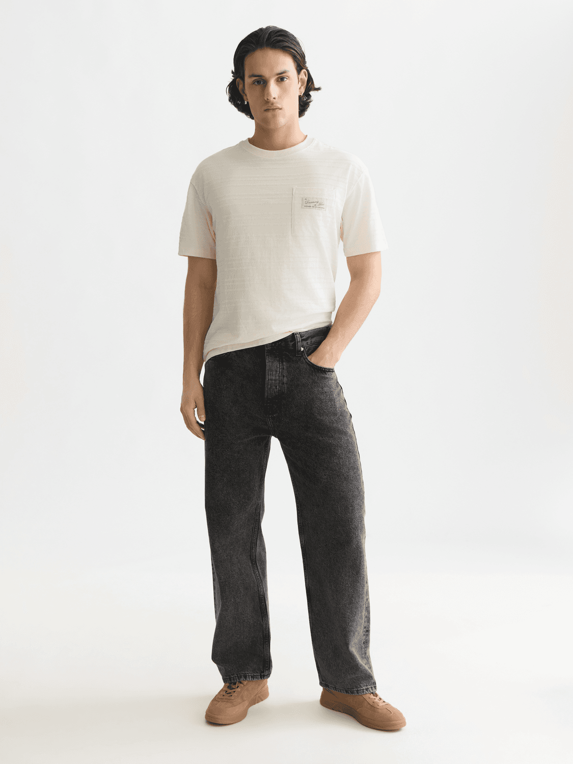 TEXTURED JACQUARD RELAXED-FIT T-SHIRT