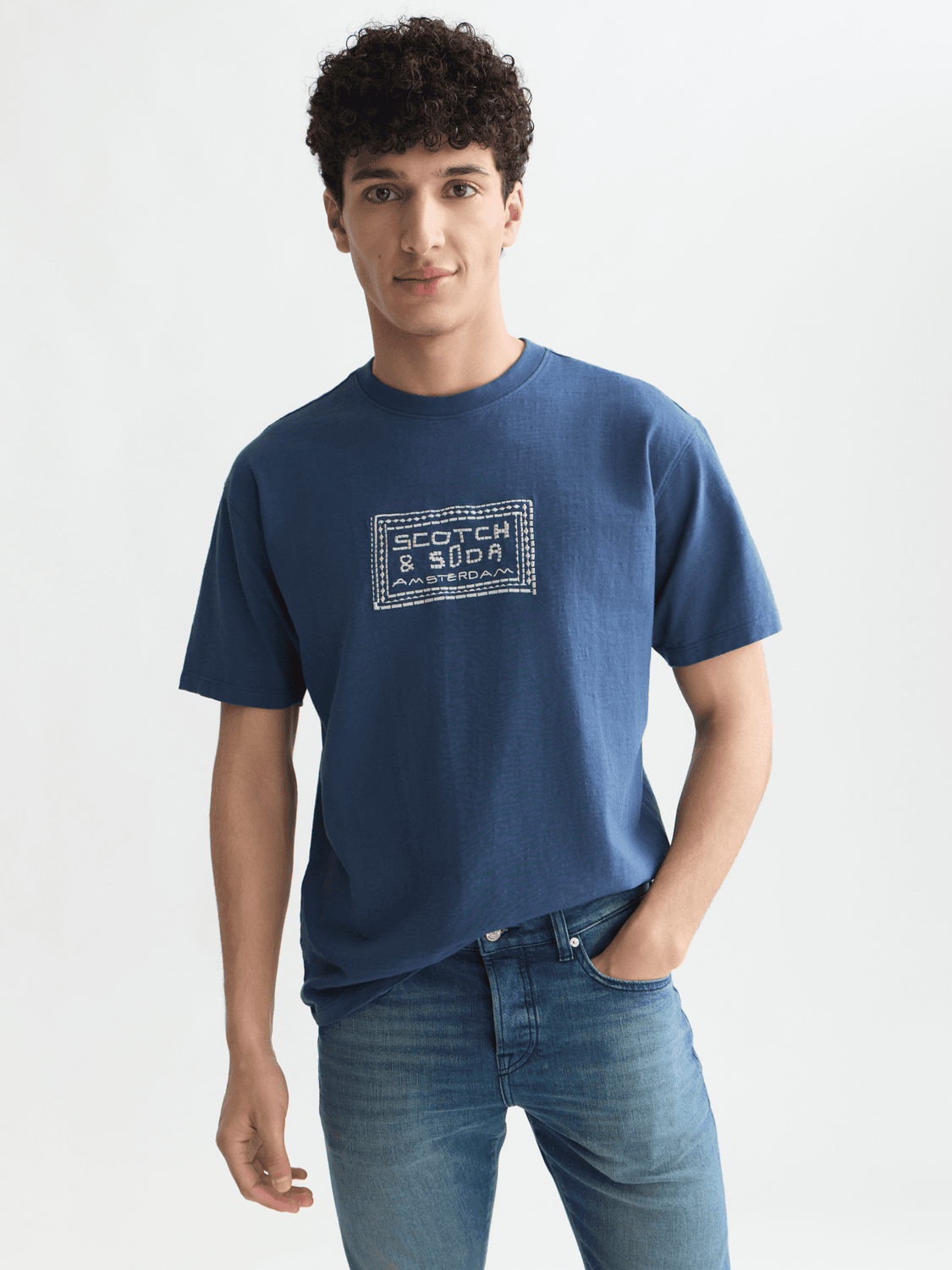 Scotch & Soda Embroidered Front Artwork Relaxed-Fit T-Shirt 183587-410