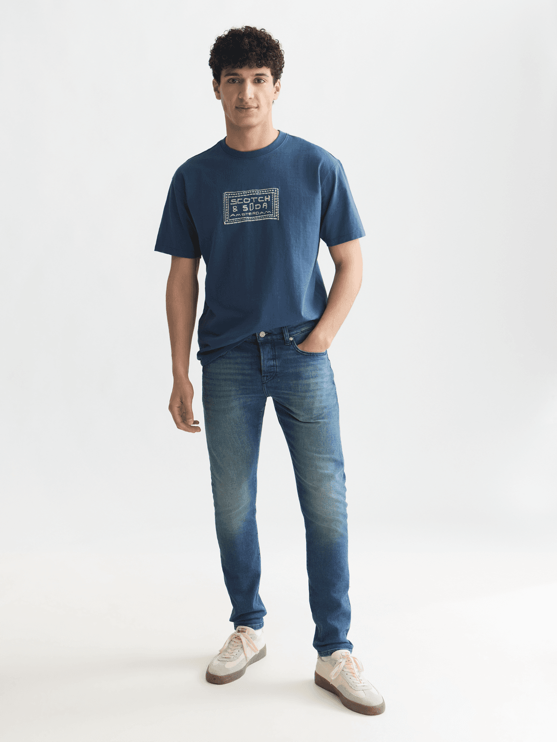 Scotch & Soda Embroidered Front Artwork Relaxed-Fit T-Shirt 183587-410