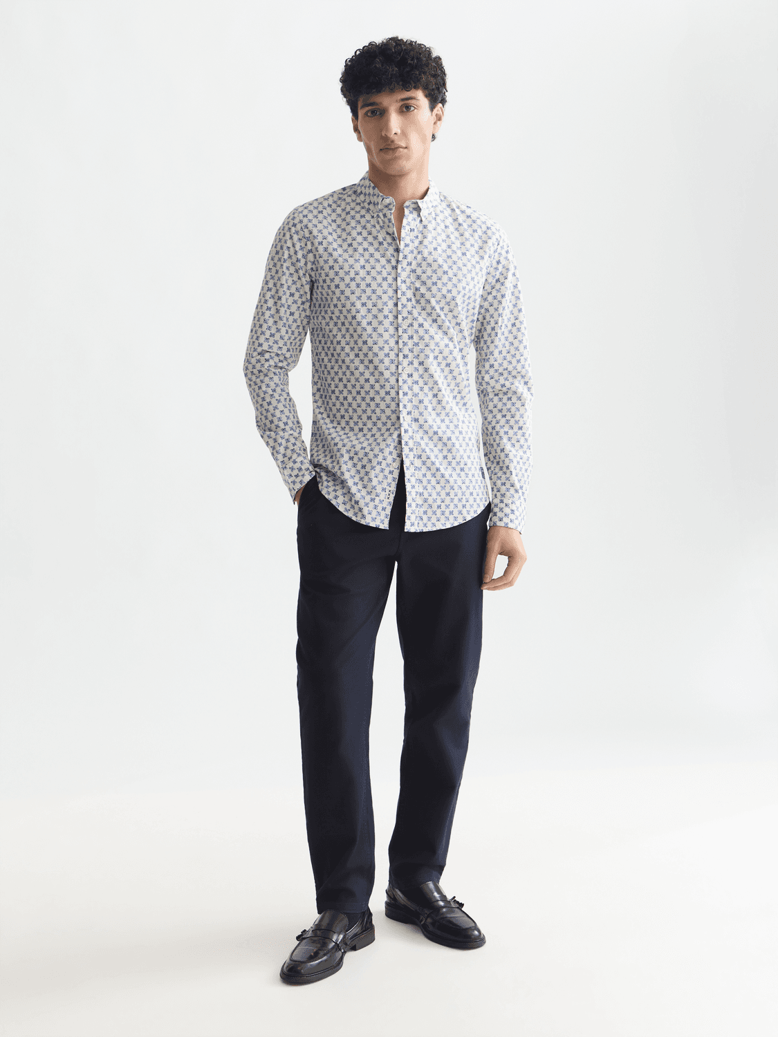 MICRO-PRINTED SLIM-FIT SHIRT