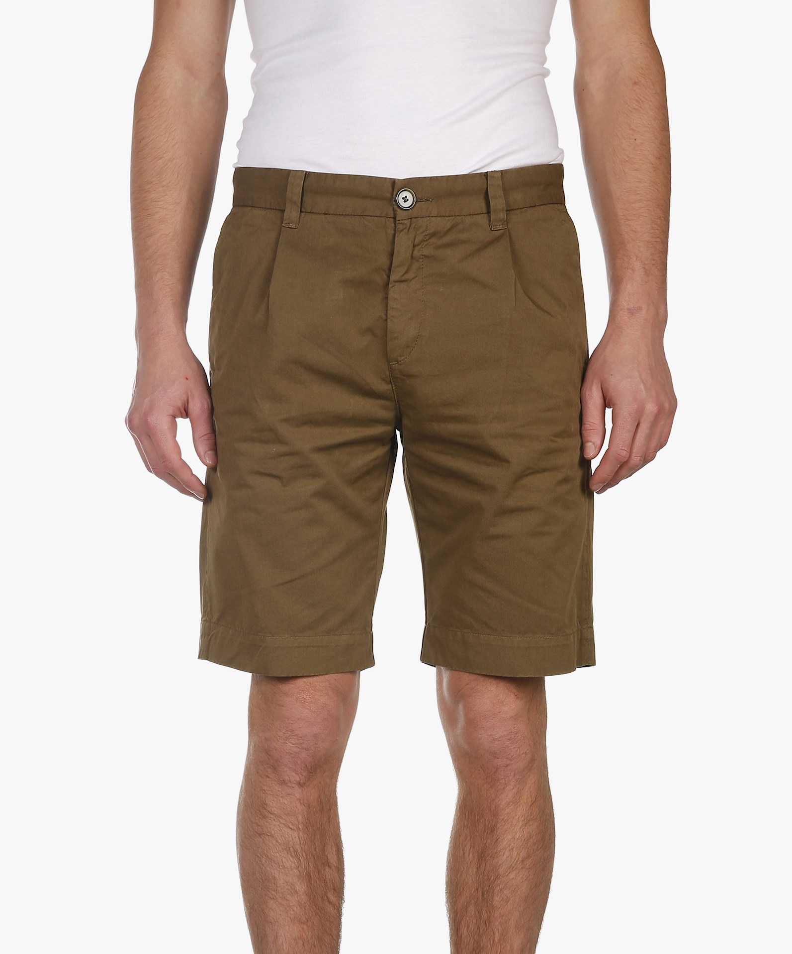 Classic chino short