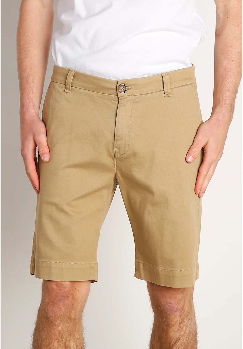 Bermuda chino